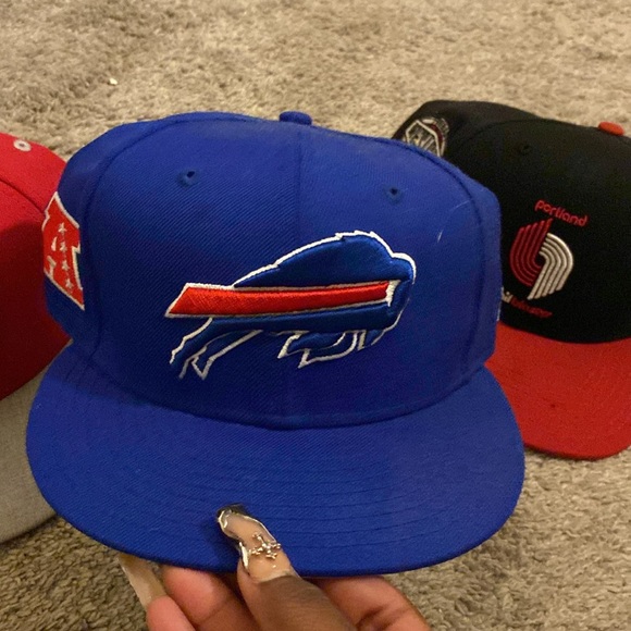 Fitted Sports Caps - Picture 2 of 5